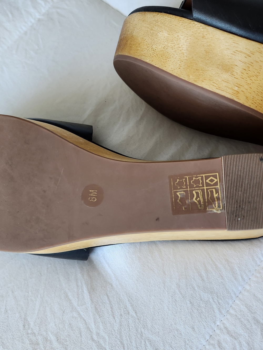 Tory Burch Black Leather Logo Slide Clogs with Wood-Look Wedge - Picture 8 of 8